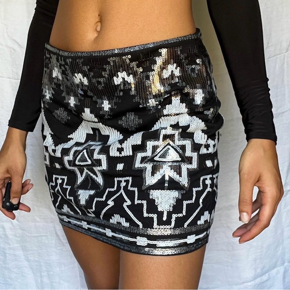 Express Mini Skirt